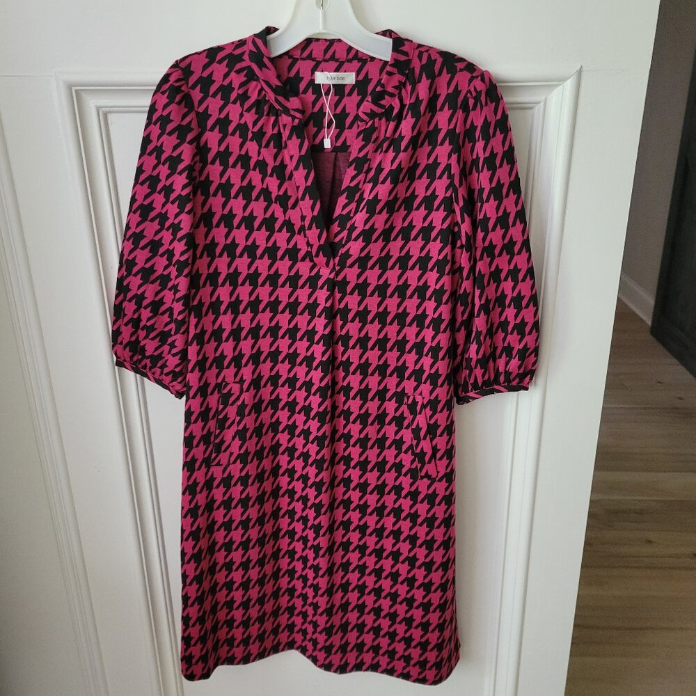 Tyler Boe Women’s Dress Size SM Houndstooth Pink Black  ¾ Sleeve Shift Tunic